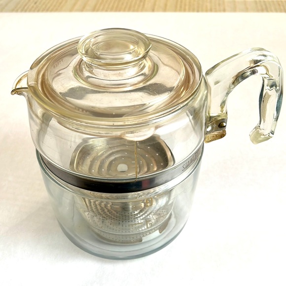 Pyrex Kitchen Vintage Pyrex 9 Cup Coffee Pot With Lid Poshmark